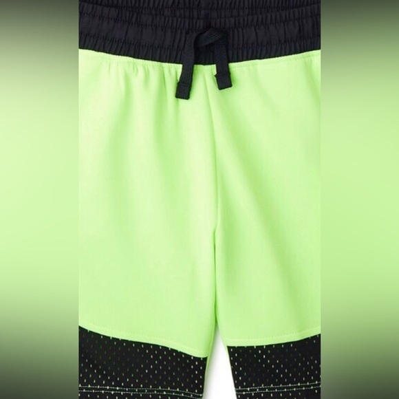 Boys’ Green & Black reflective mesh Pull-On Active athletic Shorts size‎ 10-12 L - Picture 2 of 8